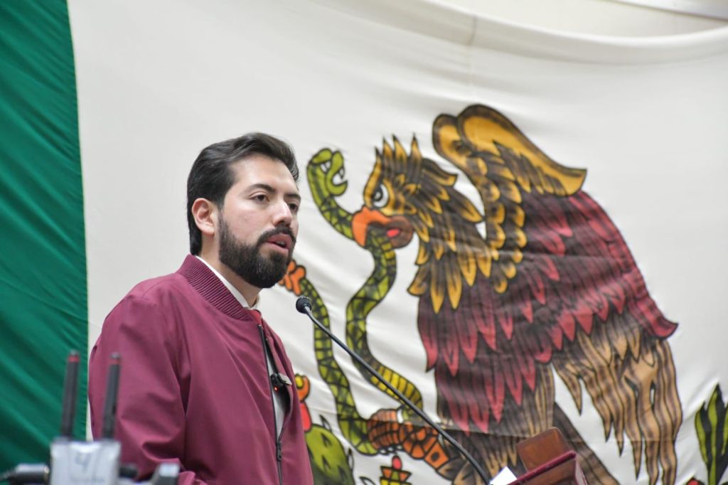 Santos González destaca aprobación unánime de reformas constitucionales para fortalecer derechos humanos, participación ciudadana y buena administración&nbsp;pública