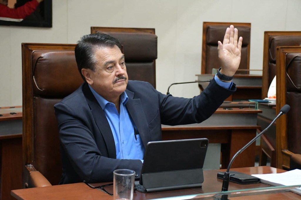 Reconoce ex rector de la Uaz problemática en&nbsp;Antropología