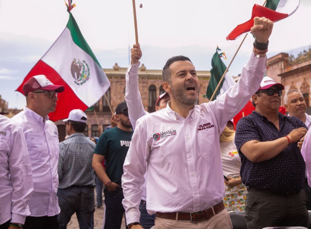 HONESTIDAD QUE DA RESULTADOS: ULISES MEJÍA HARO